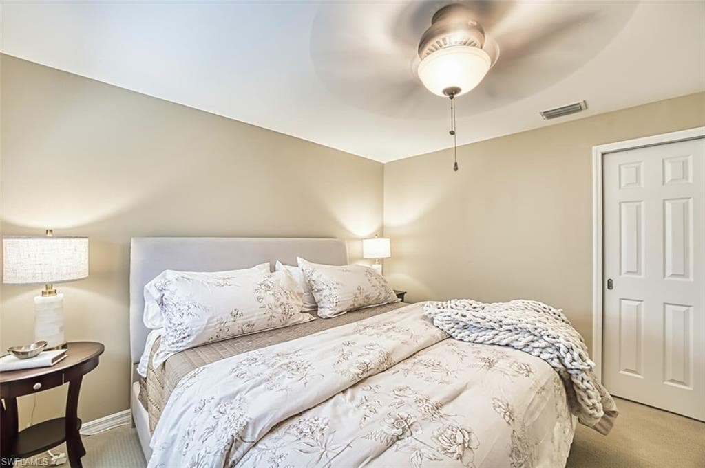 10037 Oakhurst WAY, FORT MYERS FL 33913-21