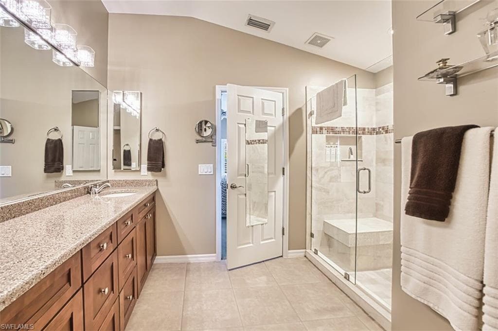 10037 Oakhurst WAY, FORT MYERS FL 33913-19