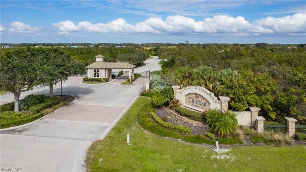 22797 Yellow Button LN-2