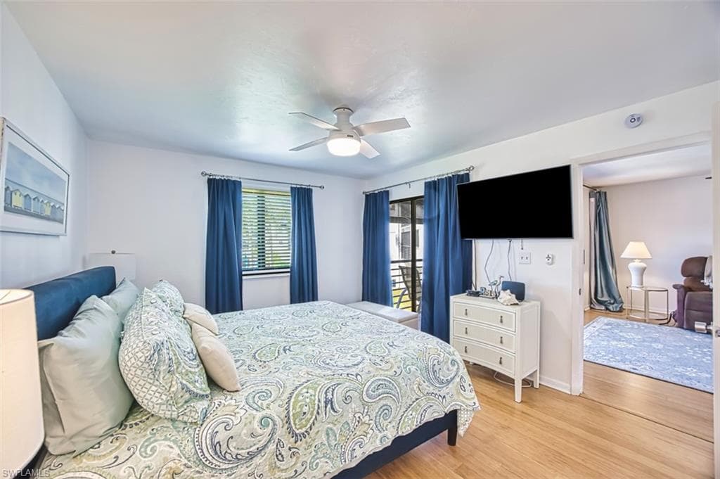 226 3rd ST # 111, BONITA SPRINGS FL 34134-27