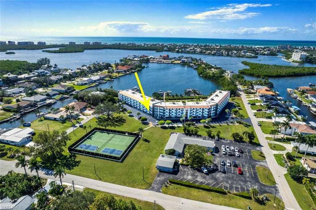 226 3rd ST # 111, BONITA SPRINGS FL 34134-4