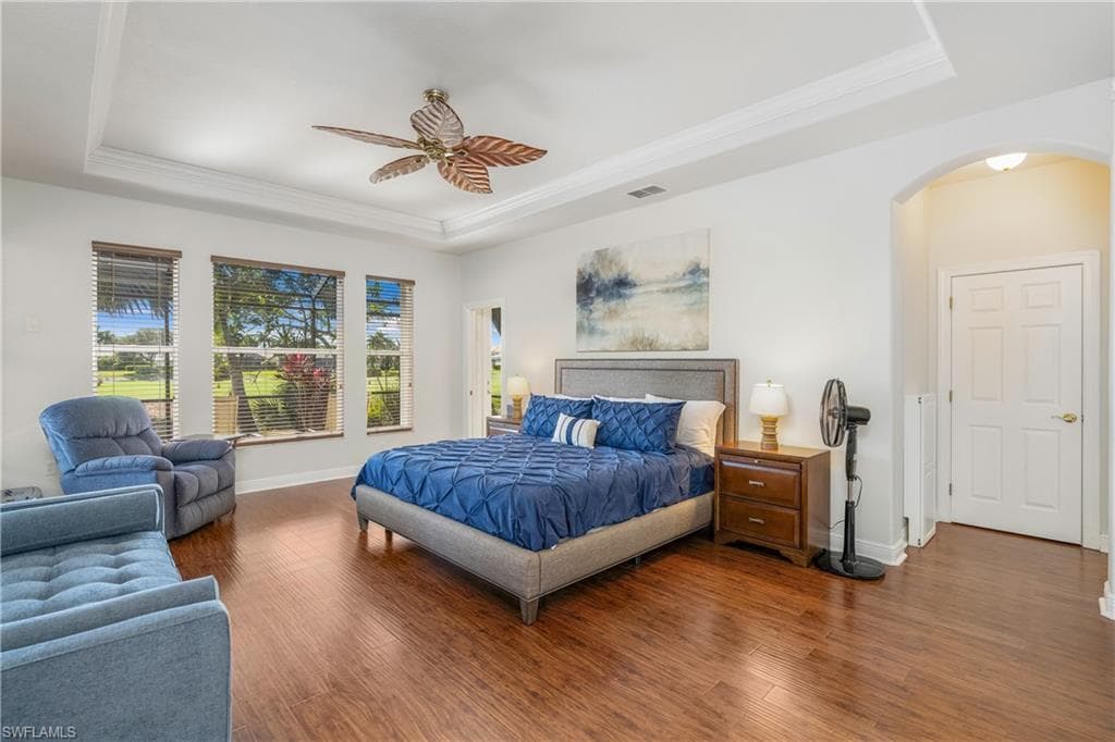 4923 Cerromar DR, NAPLES FL 34112-16