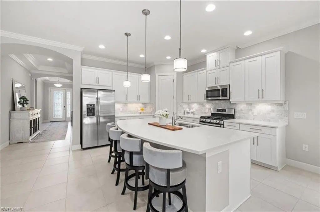 19729 Estero Pointe LN, FORT MYERS FL 33908-4