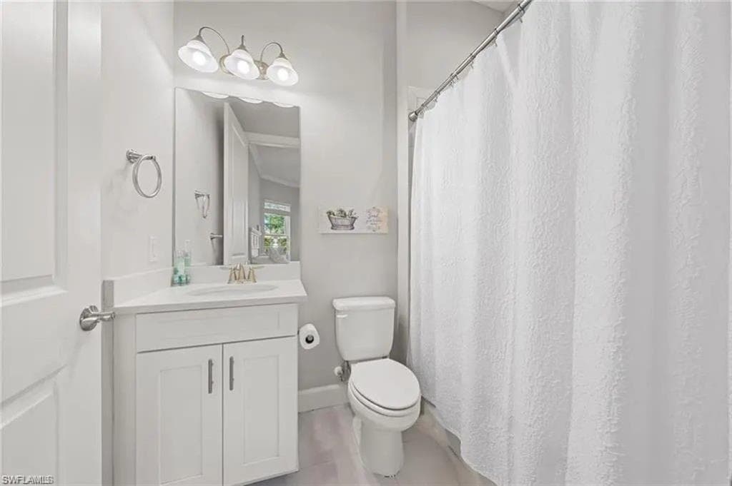 19729 Estero Pointe LN, FORT MYERS FL 33908-13