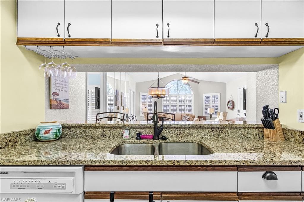 4140 Gunnison CT # 622, ESTERO FL 33928-19