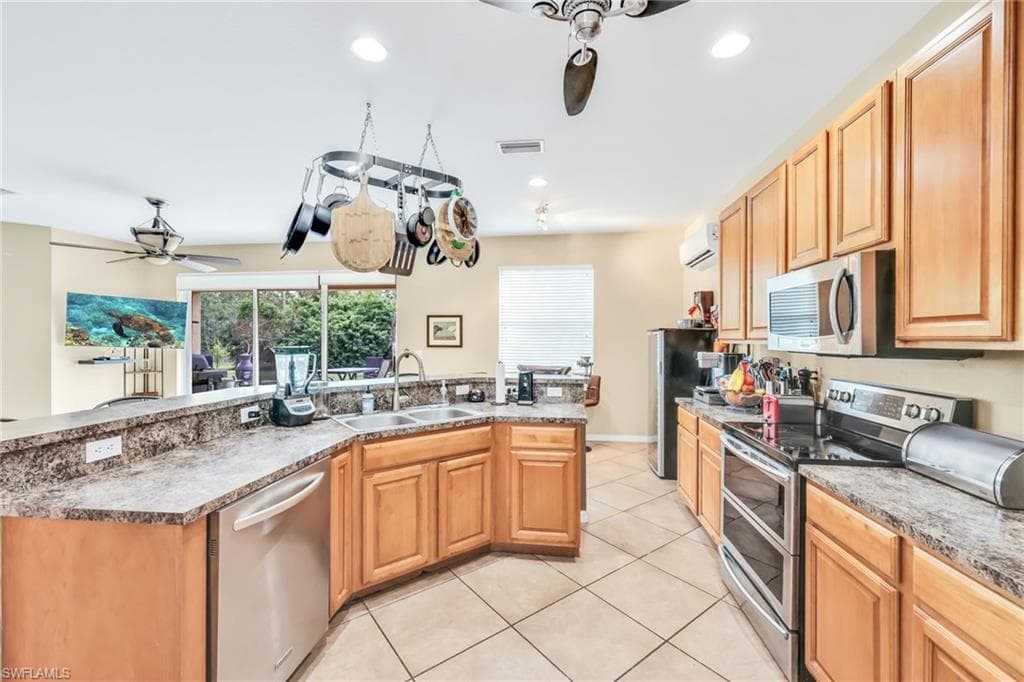 14067 Danpark LOOP, FORT MYERS FL 33912-6