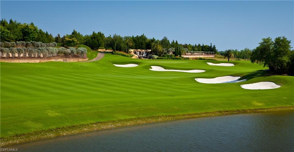 16432 Carrara WAY # 102, NAPLES FL 34110-39