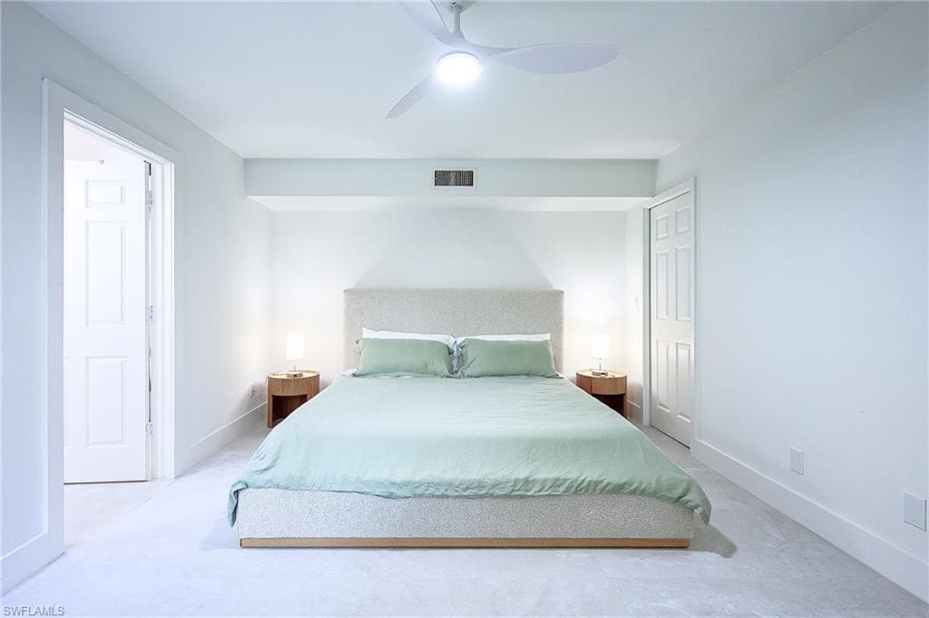 592 Beachwalk CIR # N202, NAPLES FL 34108-12