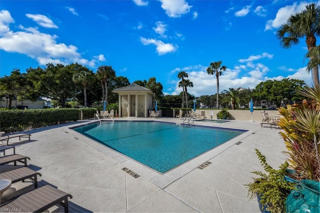 4130 Bayhead DR # 301, BONITA SPRINGS FL 34134-22