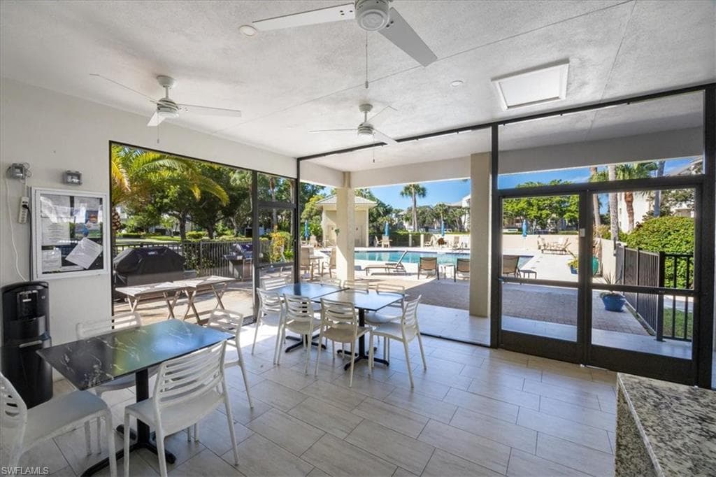 4130 Bayhead DR # 301, BONITA SPRINGS FL 34134-26