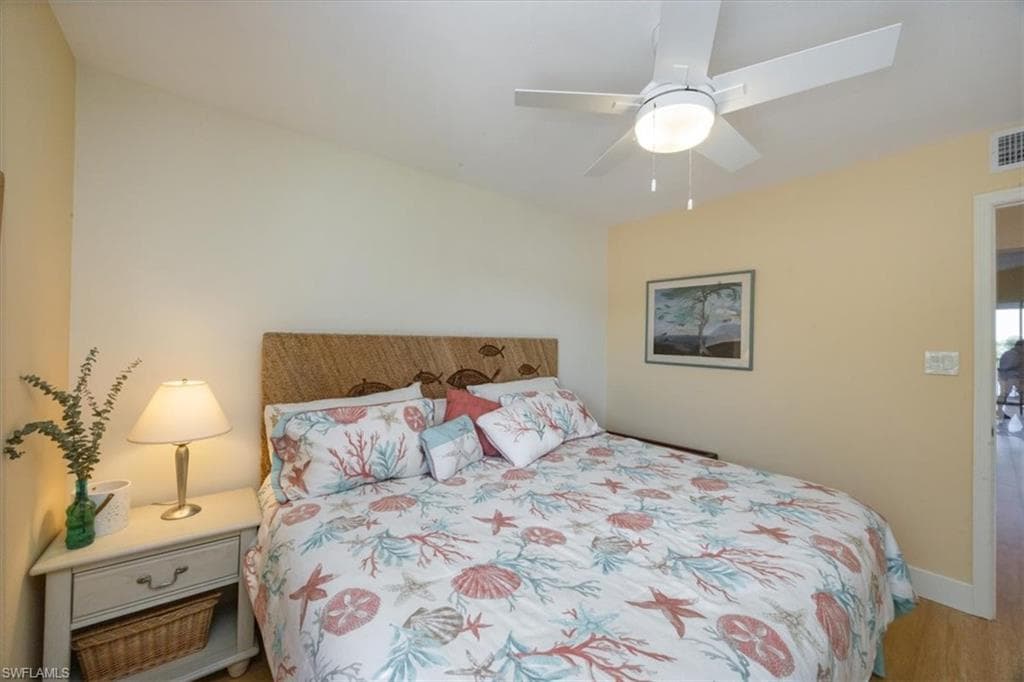 4130 Bayhead DR # 301, BONITA SPRINGS FL 34134-17