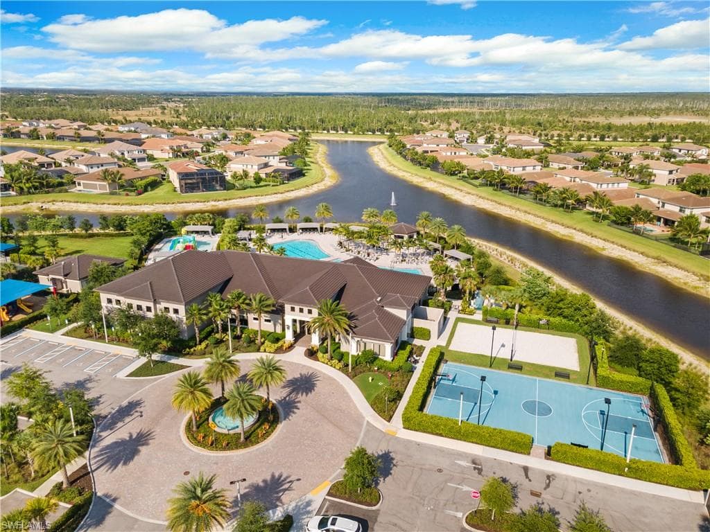 4409 Aurora ST, NAPLES FL 34119-33