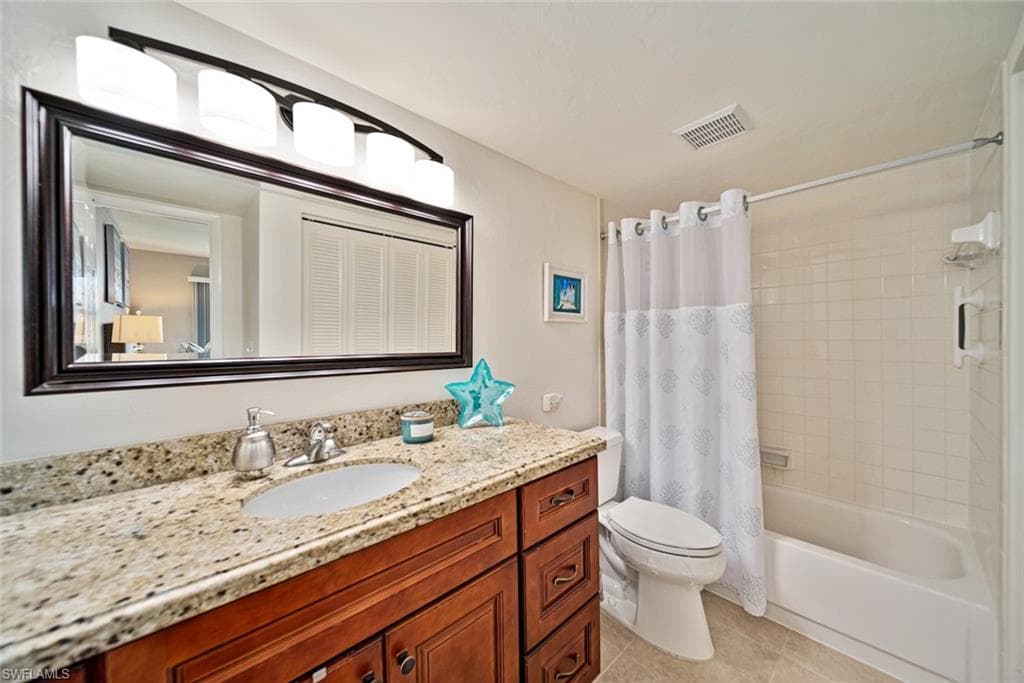 4104 SE 19th AVE # 202, CAPE CORAL FL 33904-25