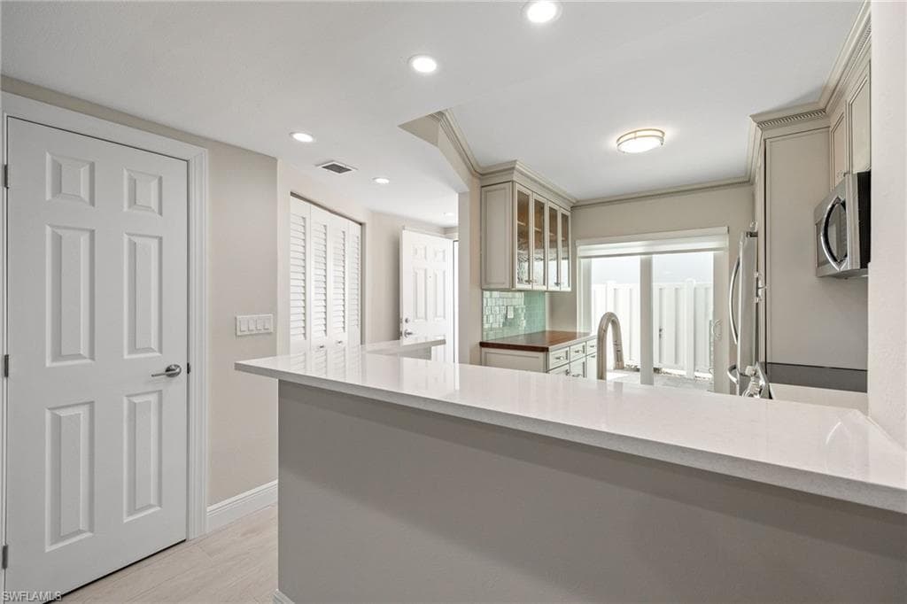 18016 San Carlos BLVD # 51, FORT MYERS BEACH FL 33931-17