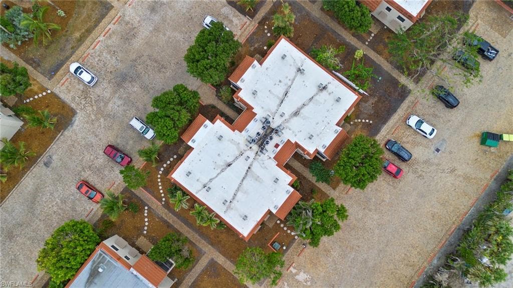 845 E Gulf DR # 331, SANIBEL FL 33957-32