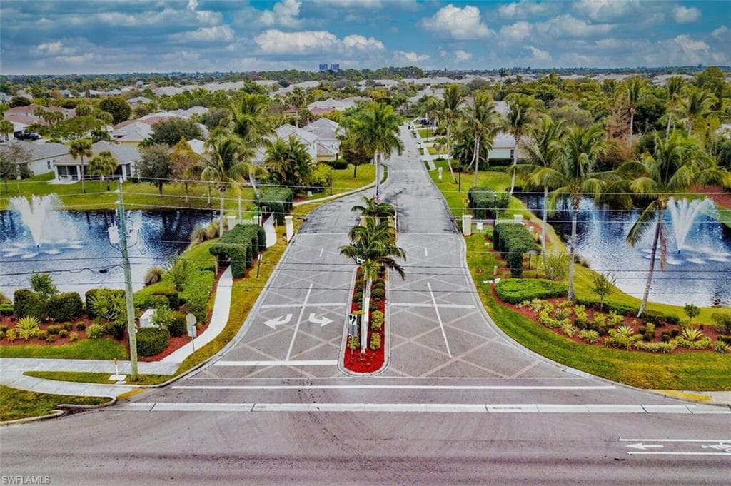 14732 Calusa Palms DR # 202, FORT MYERS FL 33919-40