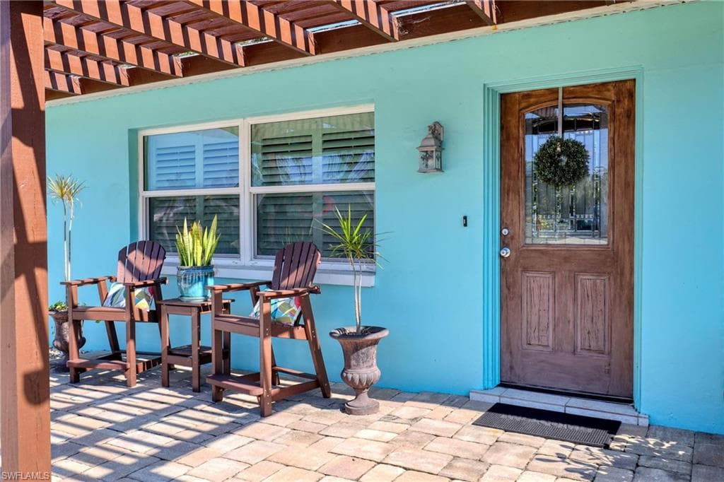 7238 Emily DR, FORT MYERS FL 33908-41