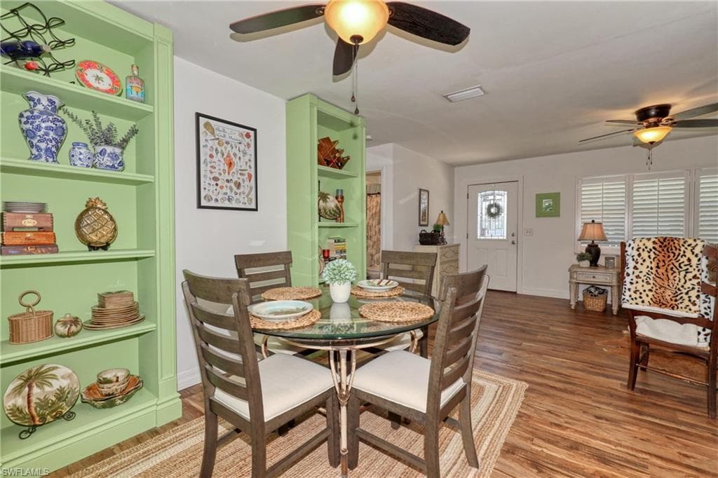 7238 Emily DR, FORT MYERS FL 33908-10
