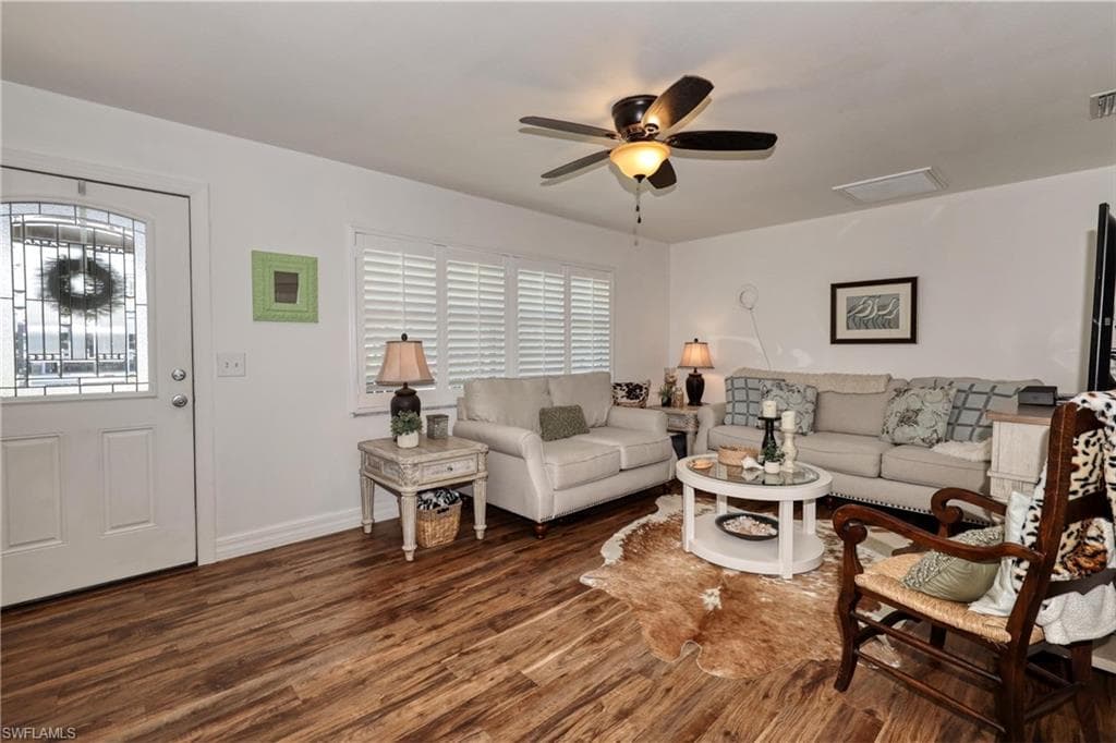 7238 Emily DR, FORT MYERS FL 33908-7