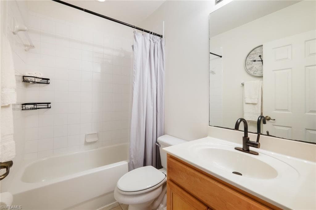 10004 Ravello BLVD, FORT MYERS FL 33905-19