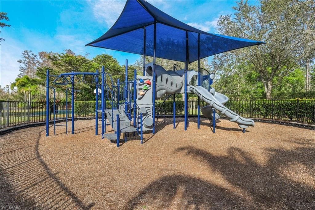 10004 Ravello BLVD, FORT MYERS FL 33905-37