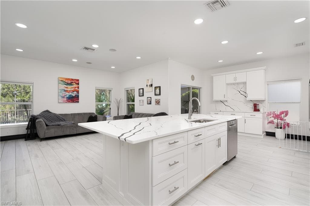 8740 Banyan Bay BLVD, FORT MYERS FL 33908-6