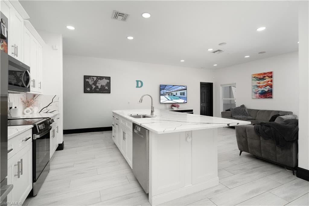 8740 Banyan Bay BLVD, FORT MYERS FL 33908-7