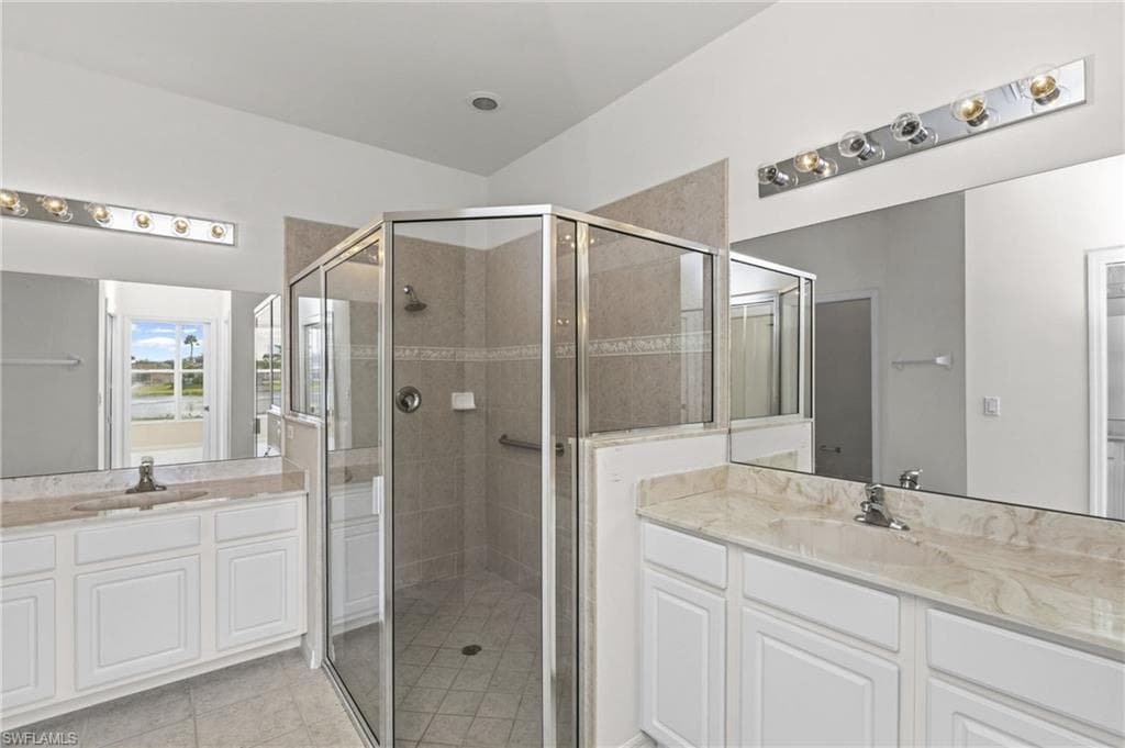 8917 Cranes Nest CT, FORT MYERS FL 33908-22