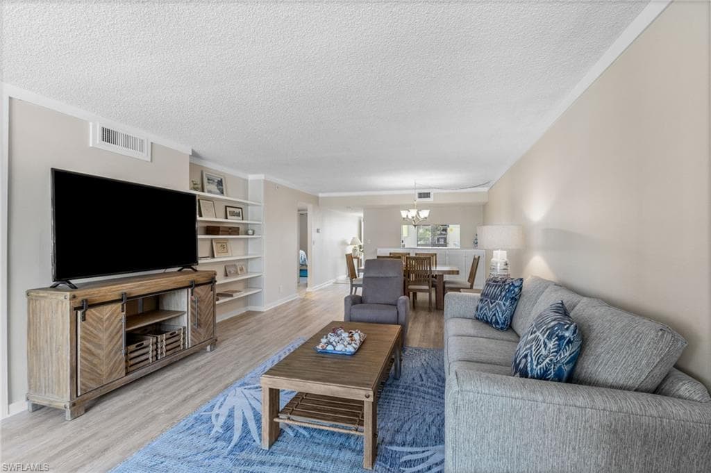 2777 W Gulf DR # 104, SANIBEL FL 33957-16