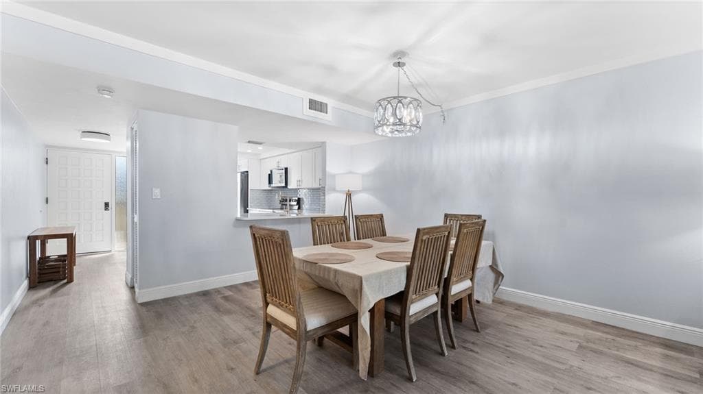 2777 W Gulf DR # 104, SANIBEL FL 33957-15