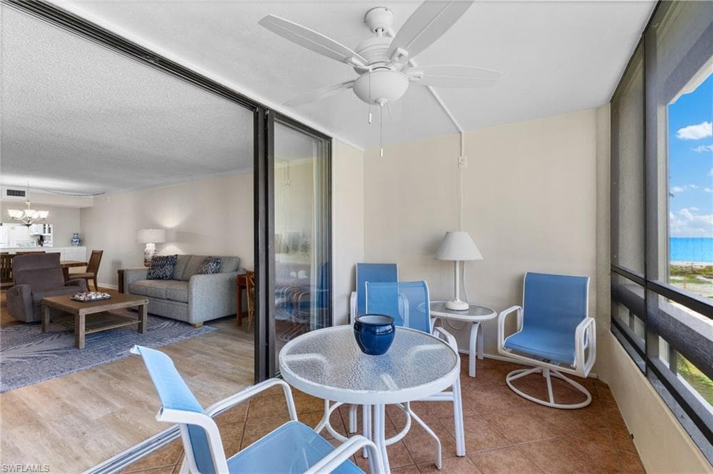 2777 W Gulf DR # 104, SANIBEL FL 33957-28