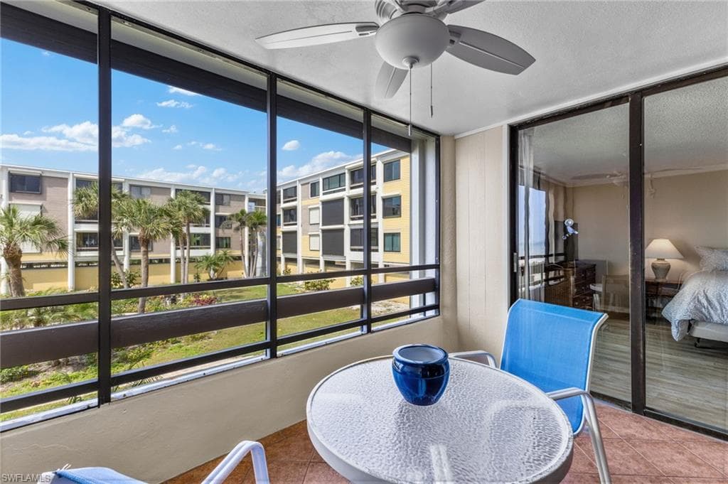 2777 W Gulf DR # 104, SANIBEL FL 33957-29