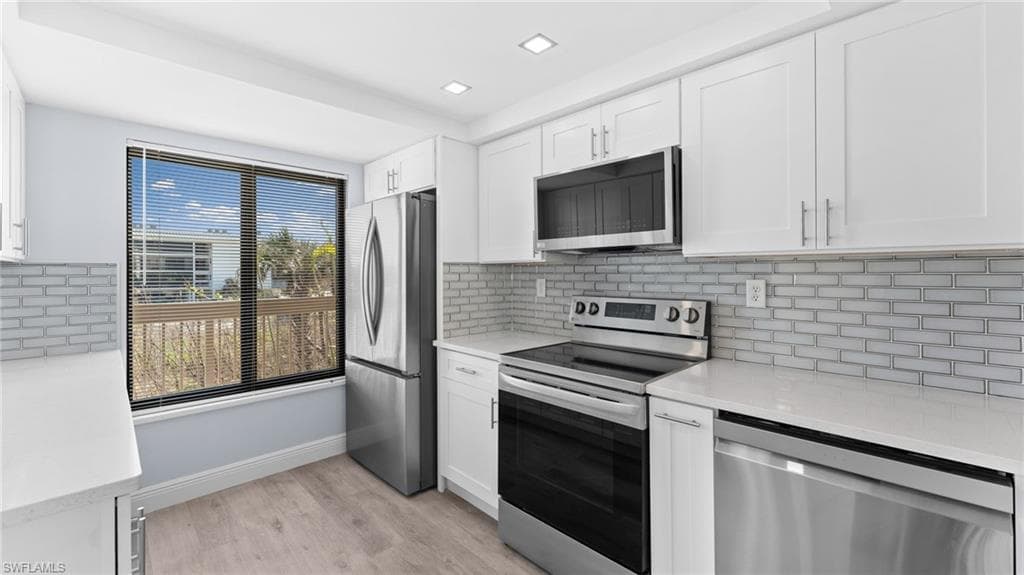 2777 W Gulf DR # 104, SANIBEL FL 33957-3