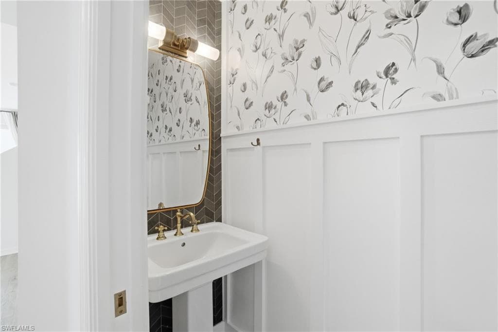 3009 Palmetto Oak DR # 104, FORT MYERS FL 33916-13