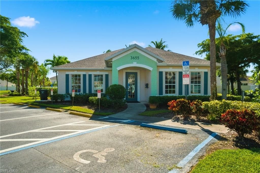 3009 Palmetto Oak DR # 104, FORT MYERS FL 33916-38