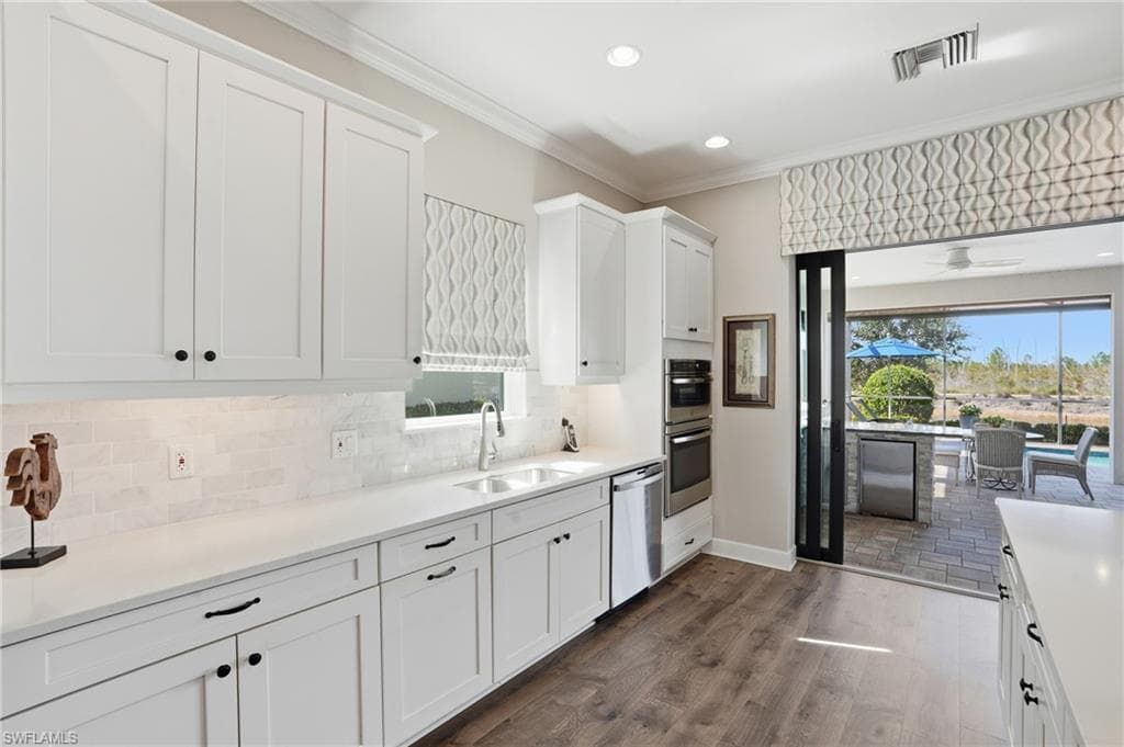 9489 Montelanico LOOP, NAPLES FL 34119-14