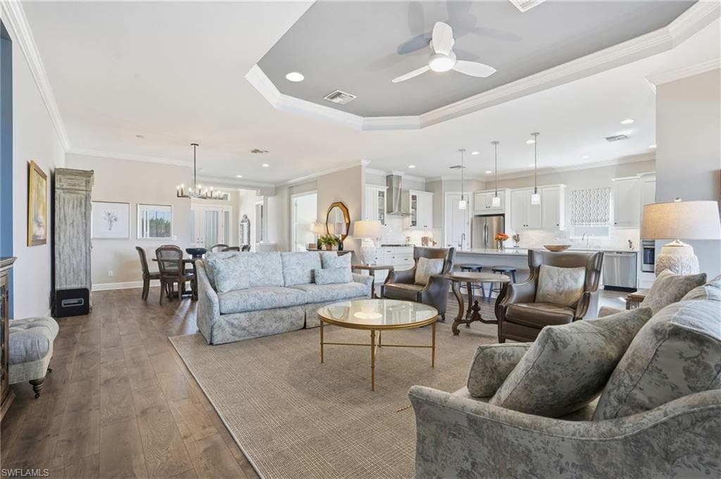 9489 Montelanico LOOP, NAPLES FL 34119-7