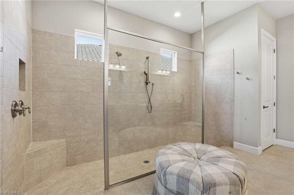 9489 Montelanico LOOP, NAPLES FL 34119-24