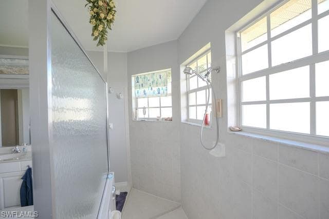 2214 SE 19th PL, CAPE CORAL FL 33990-8