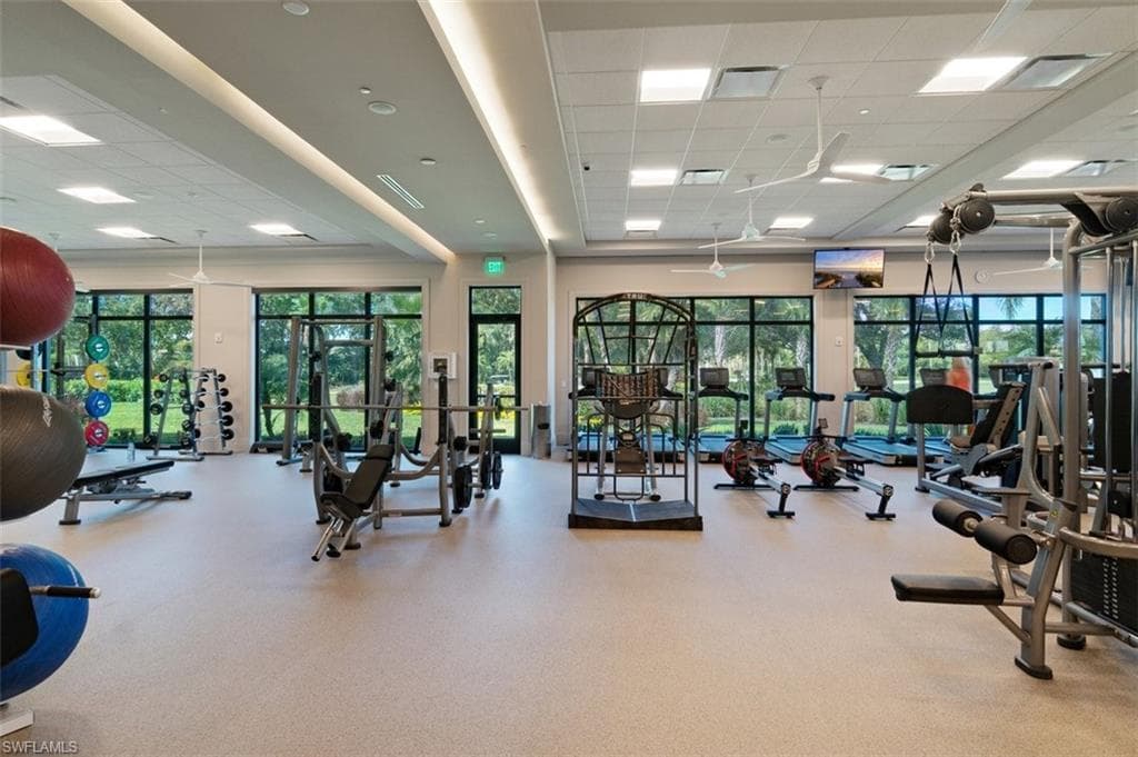 605 El Camino Real # 102, NAPLES FL 34119-26