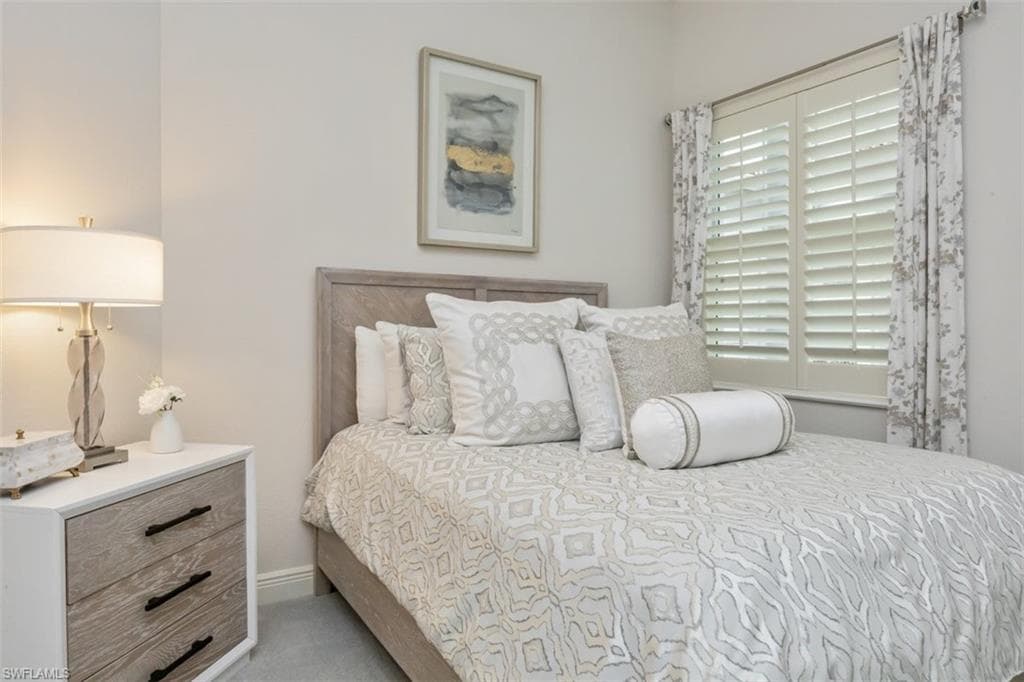 605 El Camino Real # 102, NAPLES FL 34119-12