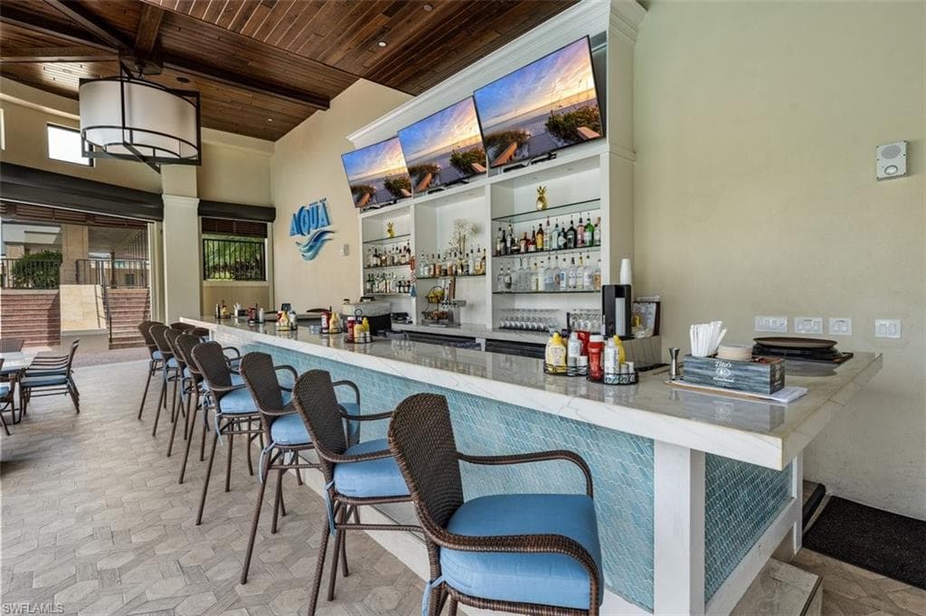 605 El Camino Real # 102, NAPLES FL 34119-25