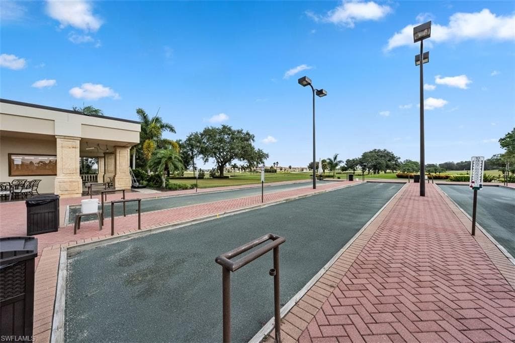 605 El Camino Real # 102, NAPLES FL 34119-27