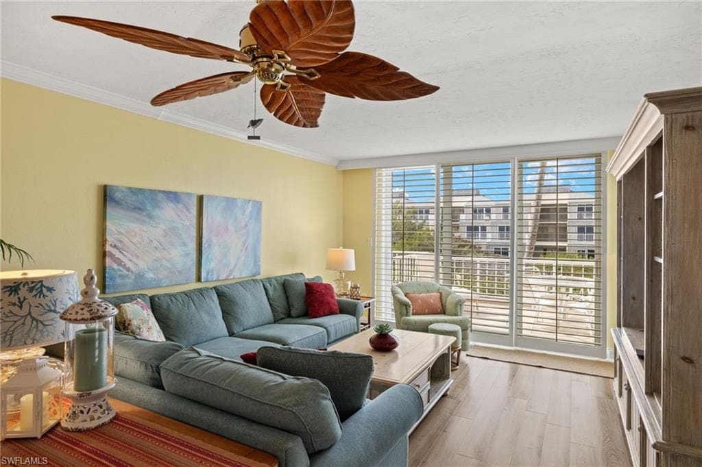 200 Periwinkle WAY # 231, SANIBEL FL 33957-11