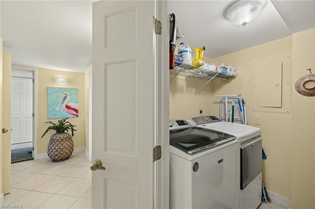 200 Periwinkle WAY # 231, SANIBEL FL 33957-28