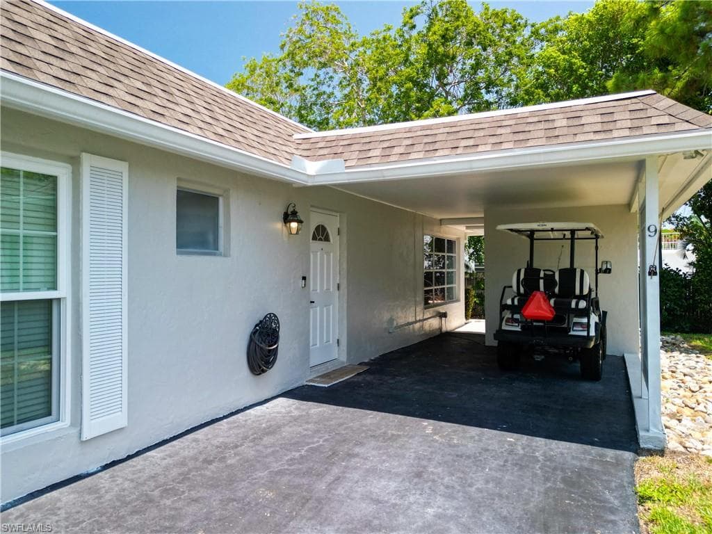 9 Knights Bridge RD # 30, NAPLES FL 34112-2