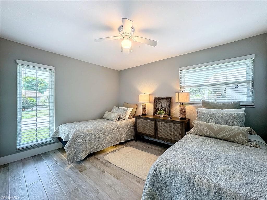 9 Knights Bridge RD # 30, NAPLES FL 34112-29