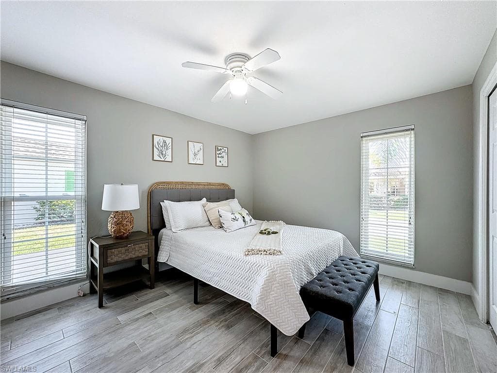 9 Knights Bridge RD # 30, NAPLES FL 34112-33