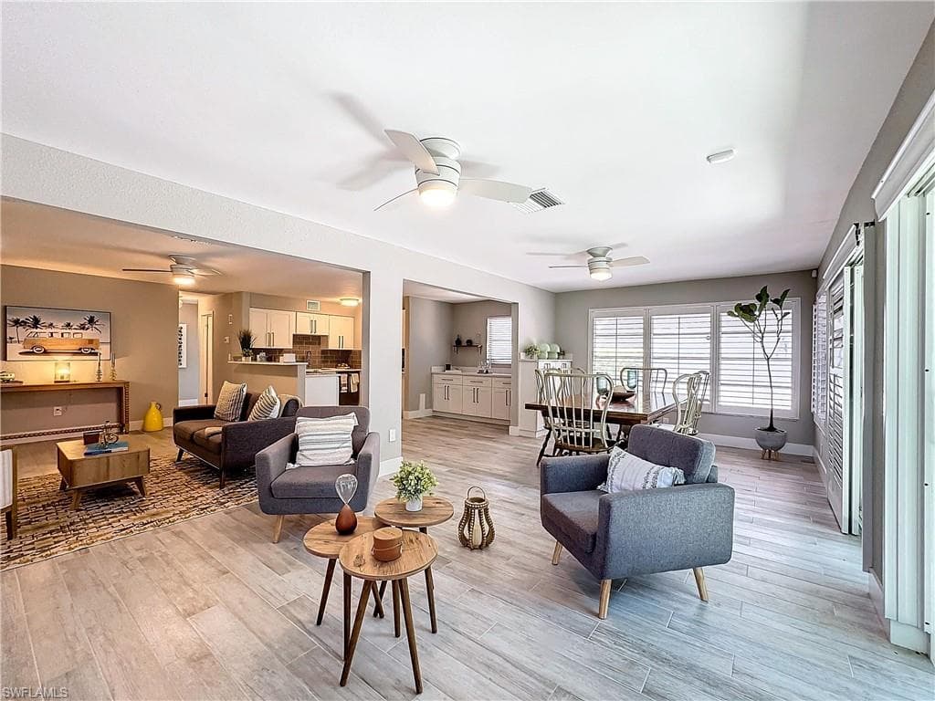 9 Knights Bridge RD # 30, NAPLES FL 34112-13