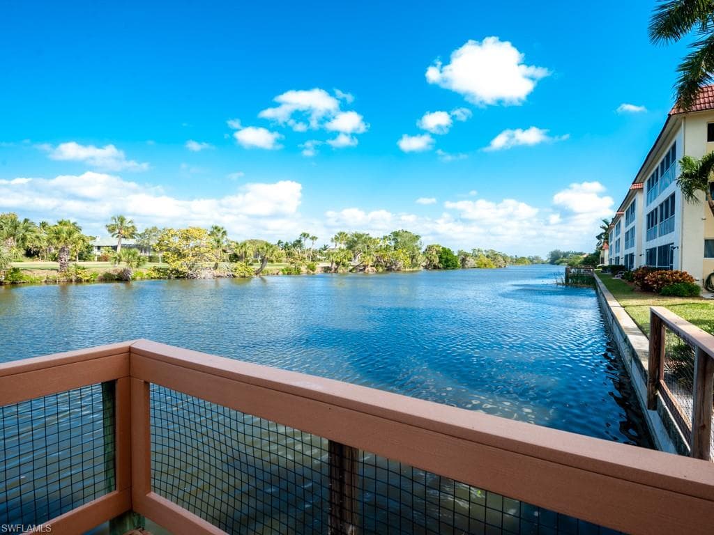 1610 Middle Gulf DR # 4, SANIBEL FL 33957-26